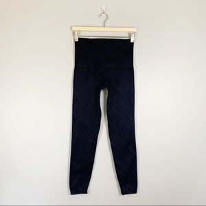 Spanx Look At Me Now Seamless Leggings Blue Black High Rise Compression Large XL
